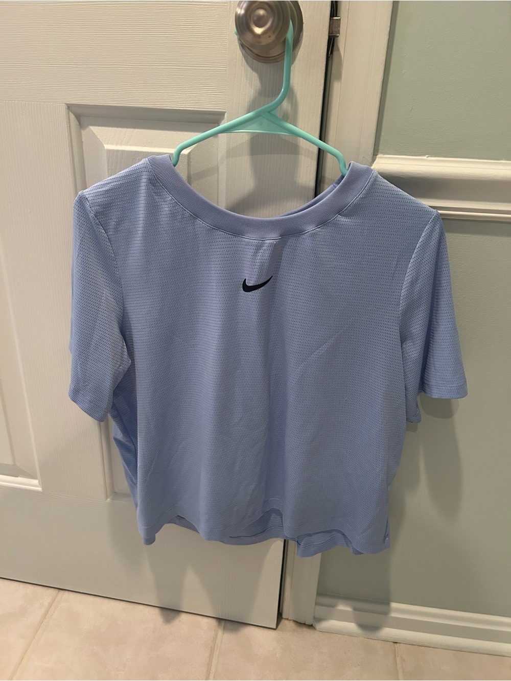 Nike Periwinkle Dri-FIT Short Sleeve Top - Periwinkle- Size S